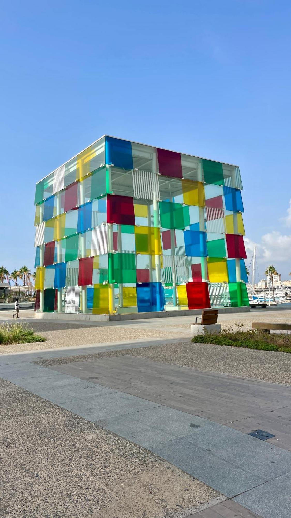 El Beso Del Mar * Malaga